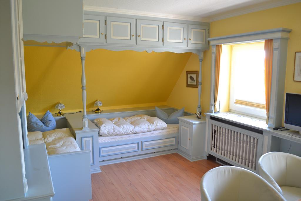 Priel-Hues List Quarto foto