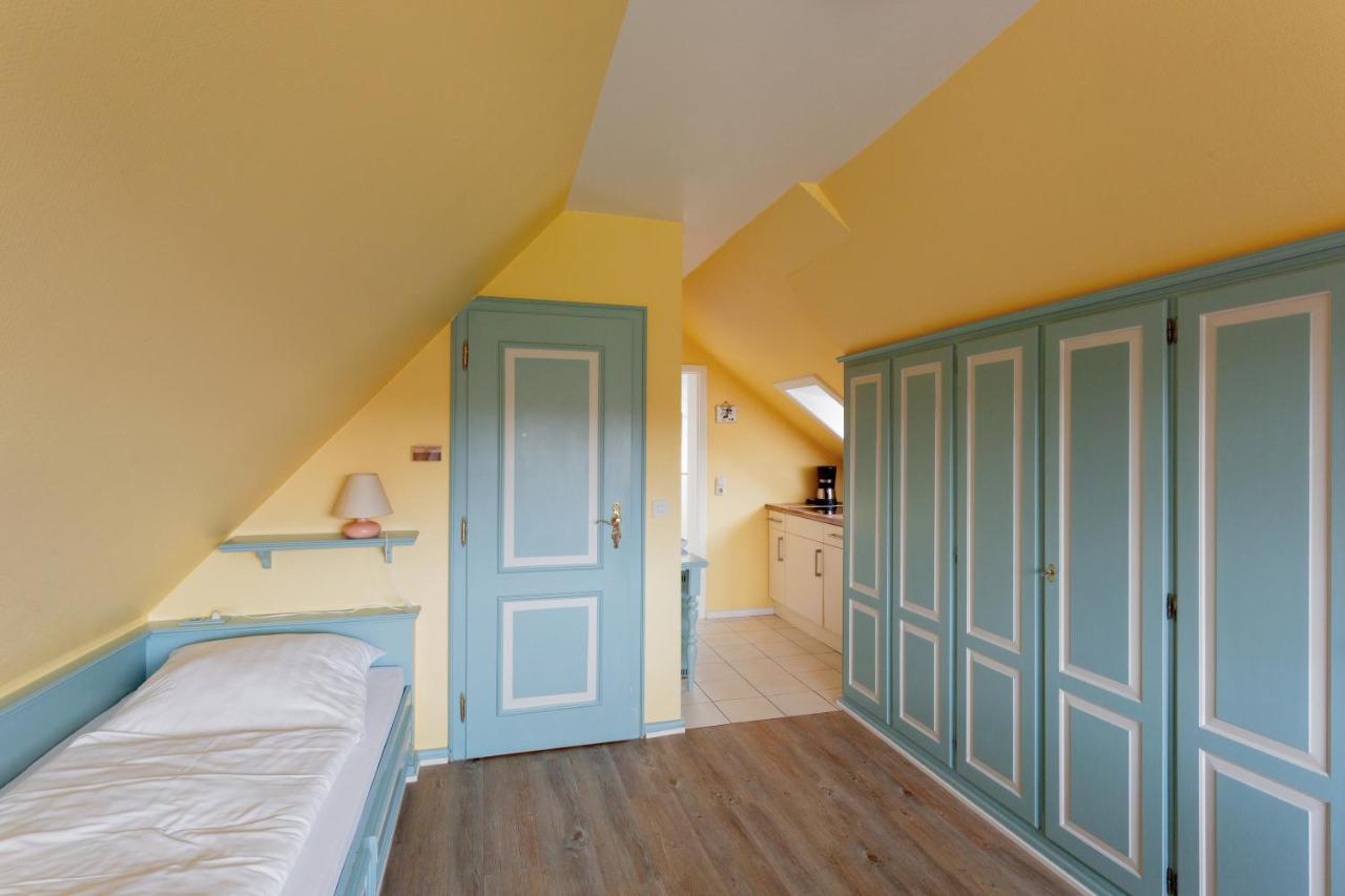 Priel-Hues List Exterior foto